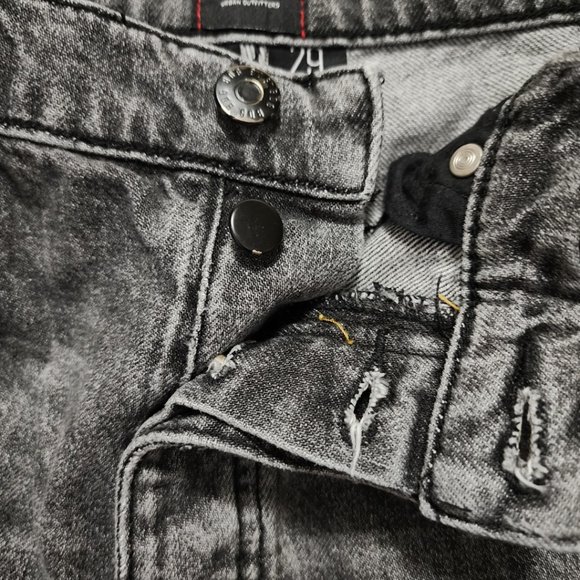 BDG Black Wash Distressed High Rise Slim Straight Jeans - Picture 5 of 6